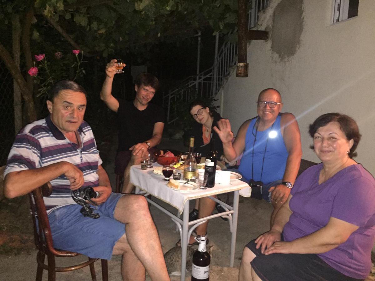 Butichi Guest House Chiatura Dış mekan fotoğraf